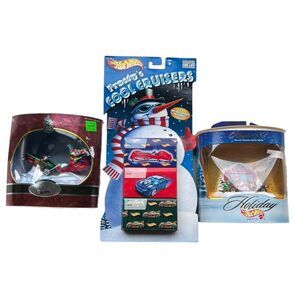 Y2K Christmas Hot wheels 1998-2002